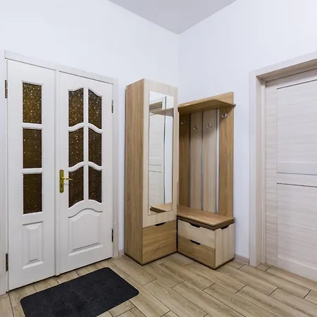 Vodna White Apartment Lviv