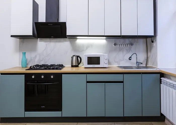 Vodna White * 利沃夫